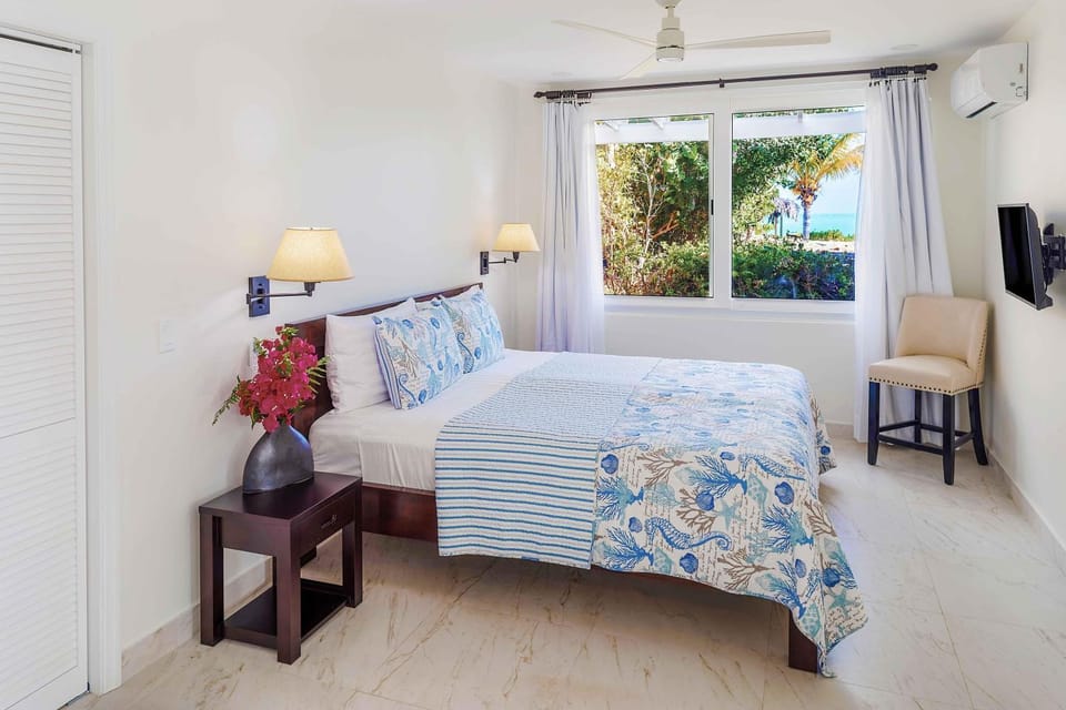 Esencia Premiere Plus Villa in Long Bay Hills