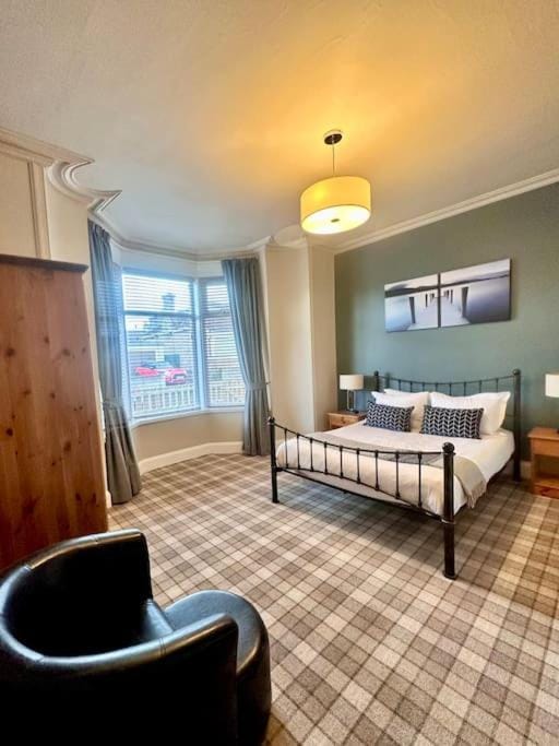 Home Sweet Home, Central Apartment in Inverness