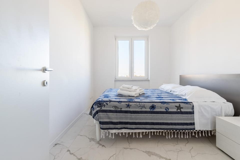 White and Grey Apartment in Levanto