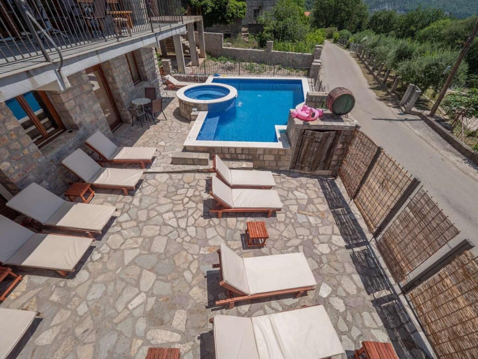 Day, Pool view, Swimming pool, Swimming pool