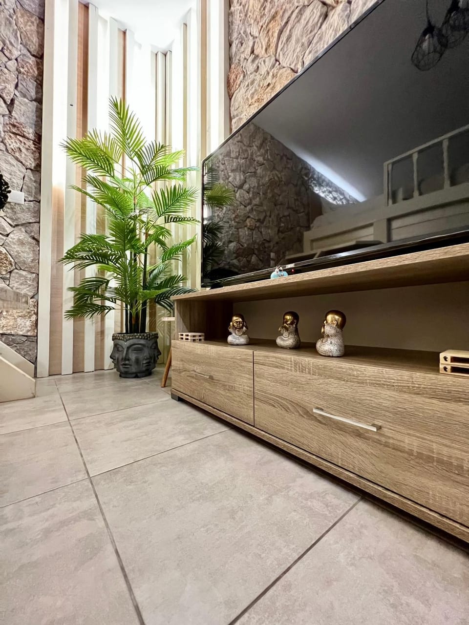 Natural landscape, Living room