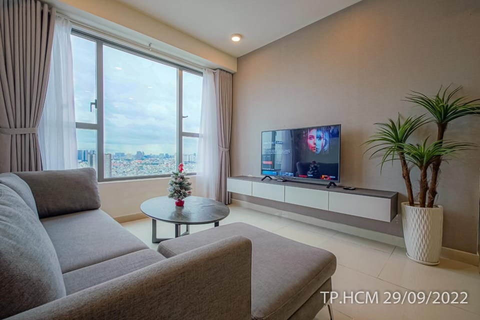 Communal lounge/ TV room, TV and multimedia, Seating area, Evening entertainment