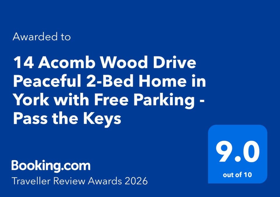 14 Acomb Wood Drive Peaceful 2-Bed Home in York with Free Parking - Pass the Keys House in York
