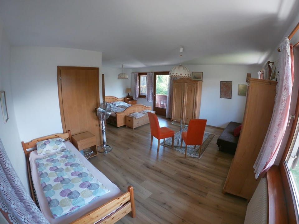 Photo of the whole room, Bedroom