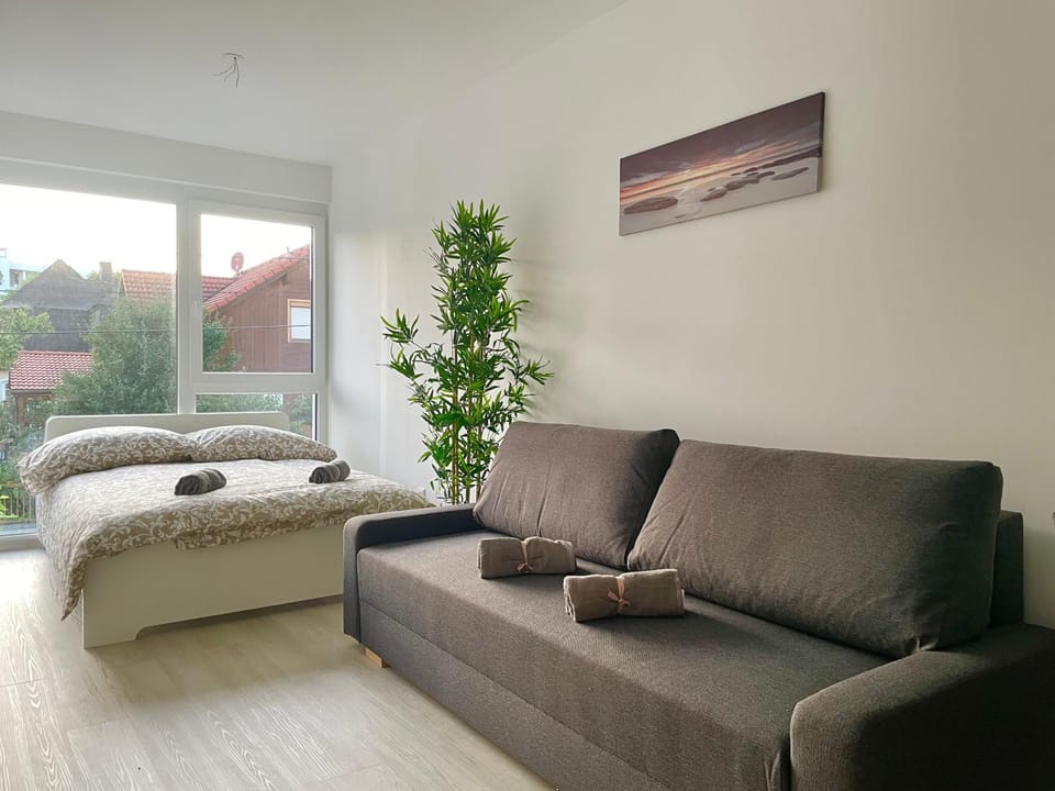 New - Free Parking - Balcony Apartment in Vienna
