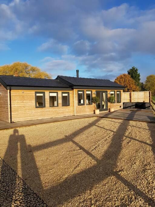 The Lodge Chalet in Warrington