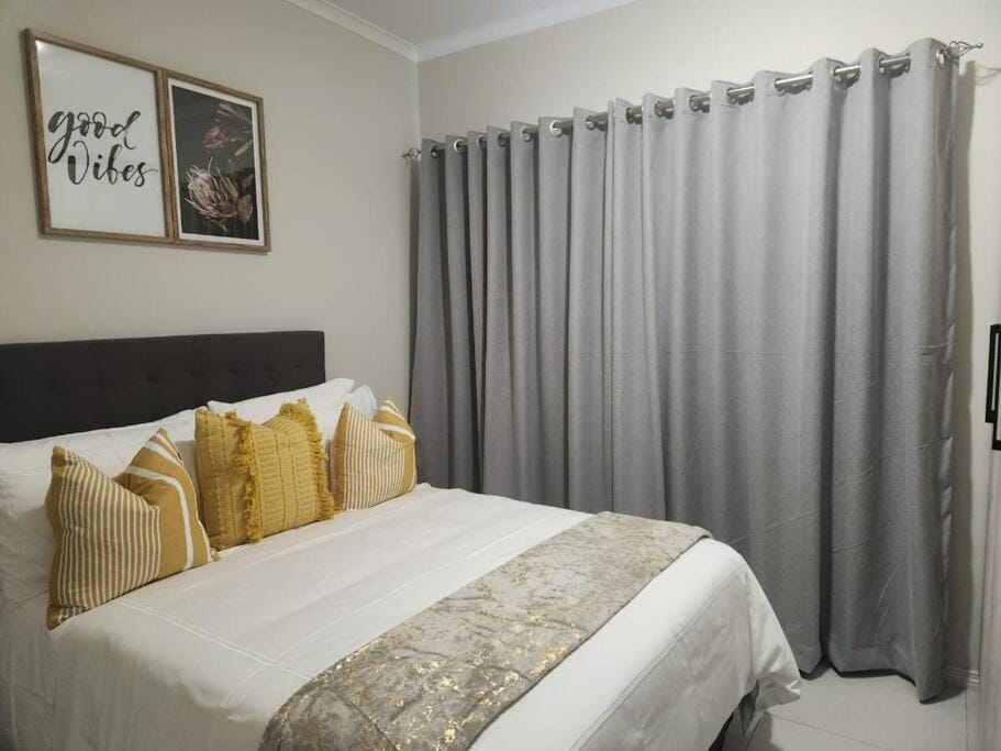 93 on new unique and classy Apartment in Sandton