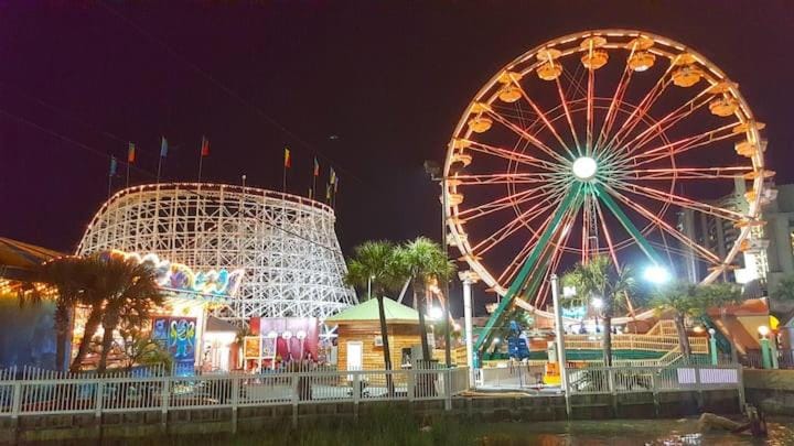 Breakers Resort Apartment hotel in Myrtle Beach
