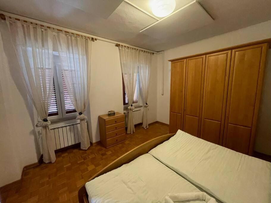 Hiša Pod Slavnikom Apartment in Slovenia
