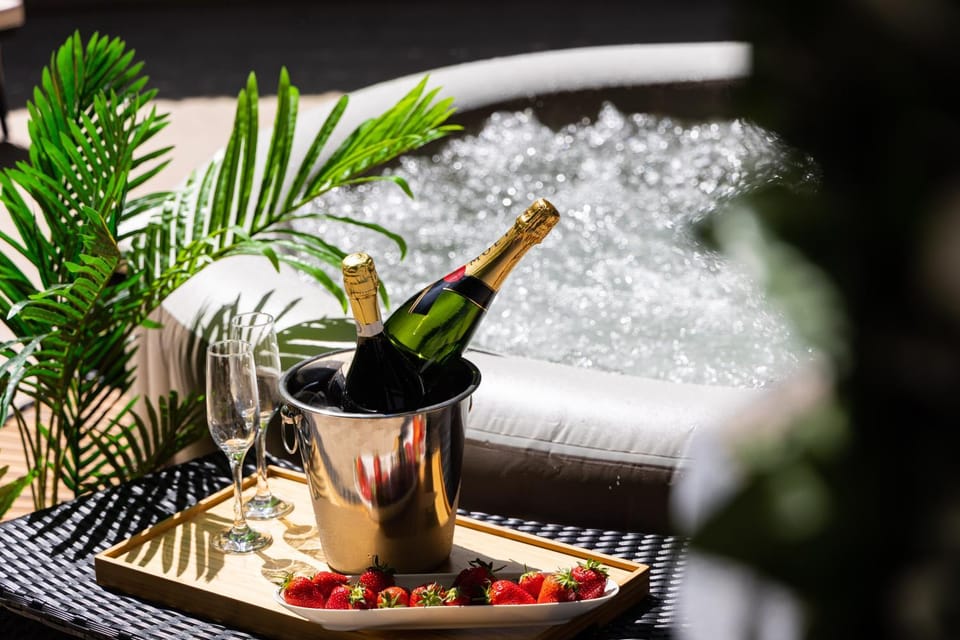 Hot Tub, Balcony/Terrace
