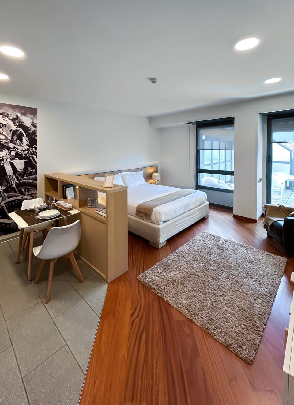 Seating area, Bedroom