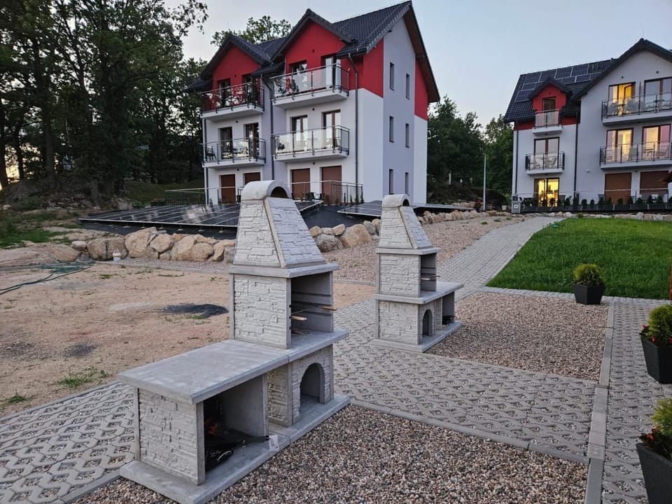 Property building, Day, Garden, Garden view