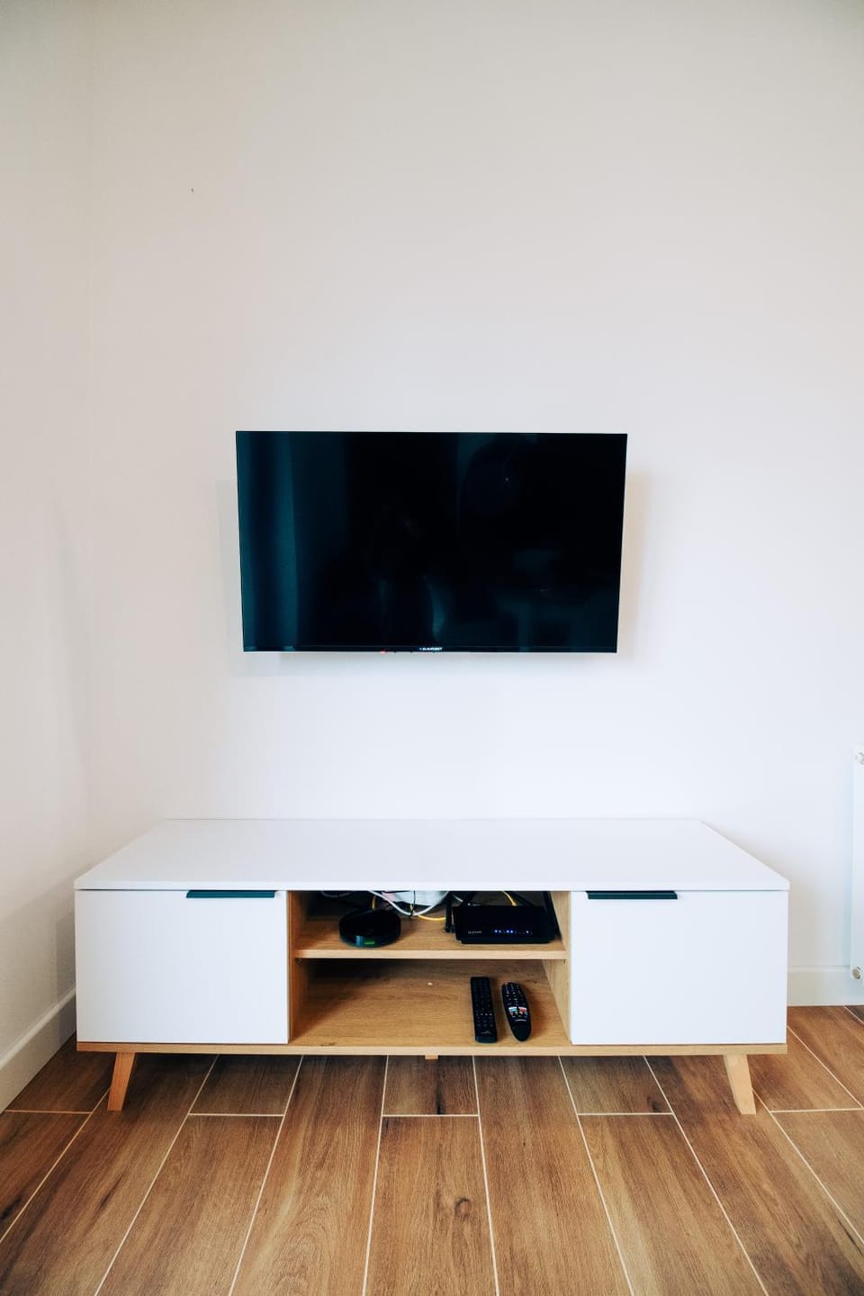 TV and multimedia, Evening entertainment