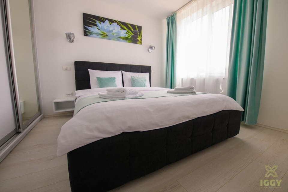 TV and multimedia, Bedroom, hair dresser, locker, towels