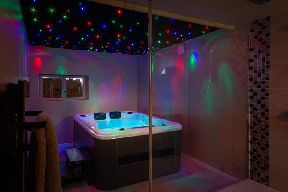 Pour Toi et Moi - Loveroom House in Centre-Val de Loire