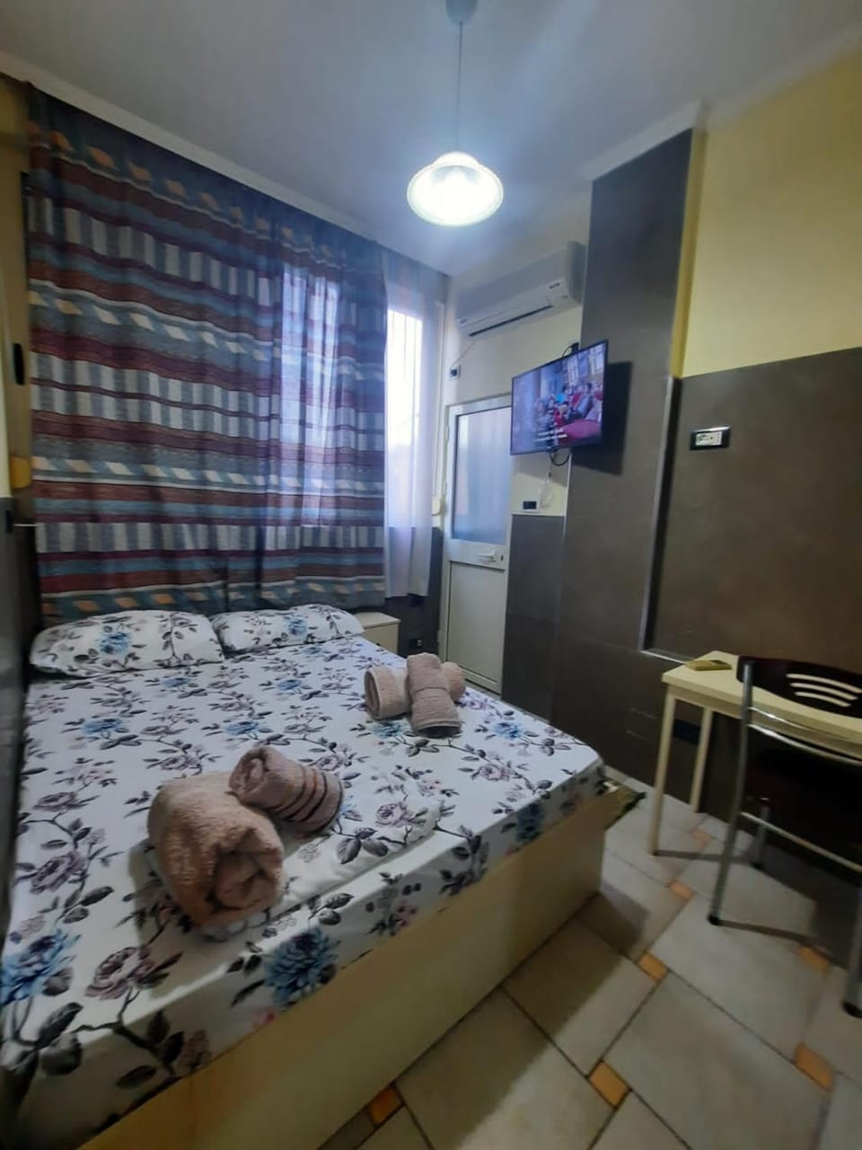 Lovely apt.1-7 Apartment in Tirana
