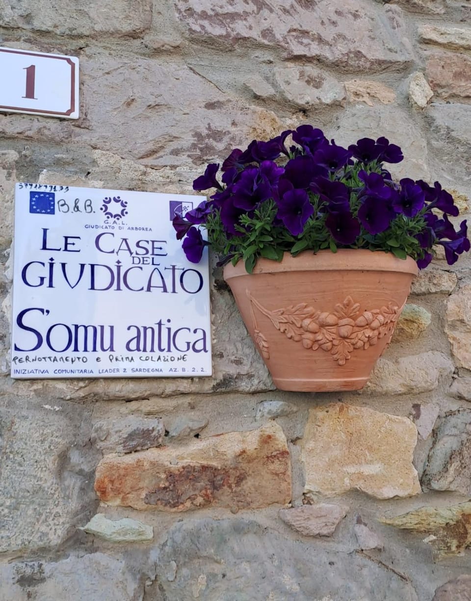 Property logo or sign