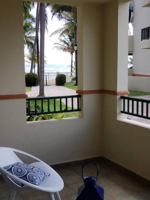 1st Level Unit Steps to Beach- Cold Air Conditioner at Poza del Mar Luquillo Apartment in Fajardo