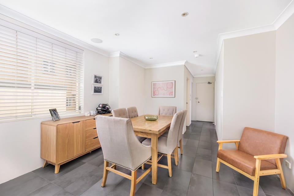 OSHR176B - Belleview Breakaway Apartment in Sydney
