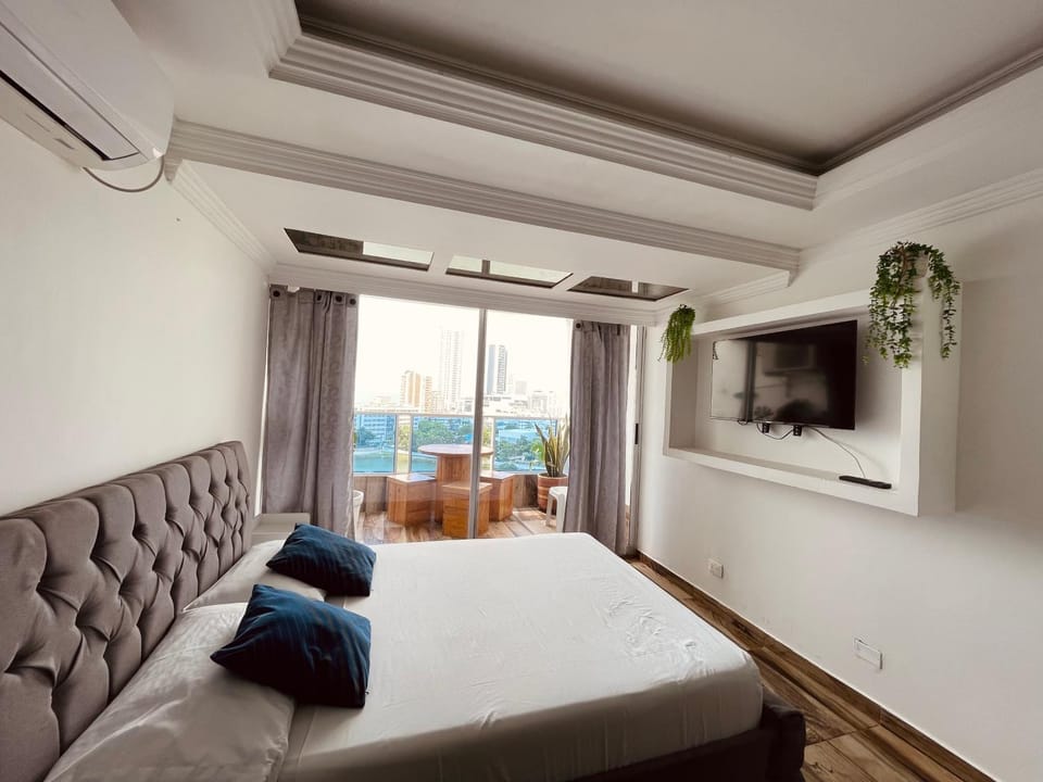 Cartagena apto estudio piso 12 frente a la playa Apartment in Cartagena