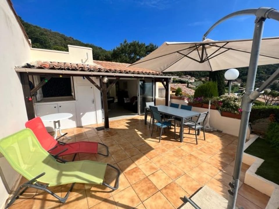Mas rénové 4 pers, terrasse, piscine, proche plages - FR-1-726-4 Apartment in La Croix-Valmer