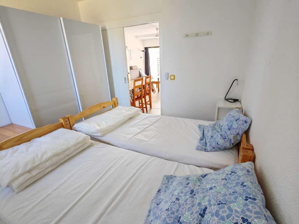 T2 avec Terrasse, Vue Port, Parking Privé, Espace Aquatique, et Plus - 4 Couchages - FR-1-195-99 Apartment in Le Barcarès