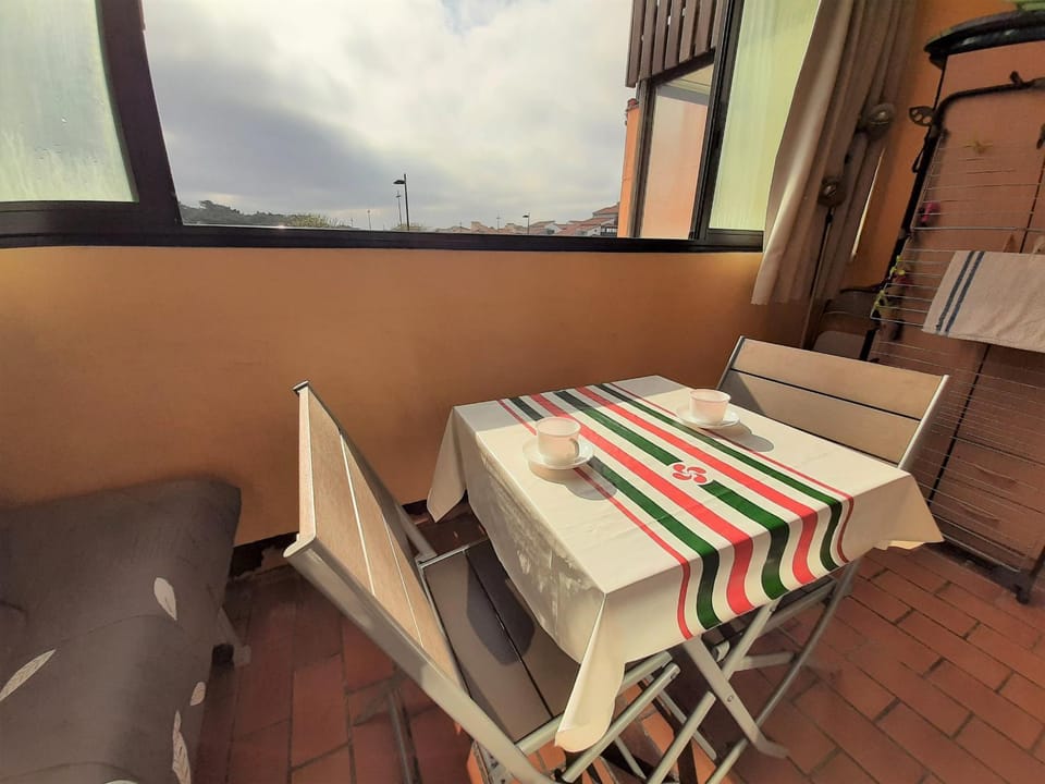 Studio idéal proche plage et port, 3 pers - FR-1-239-930 Apartment in Hossegor