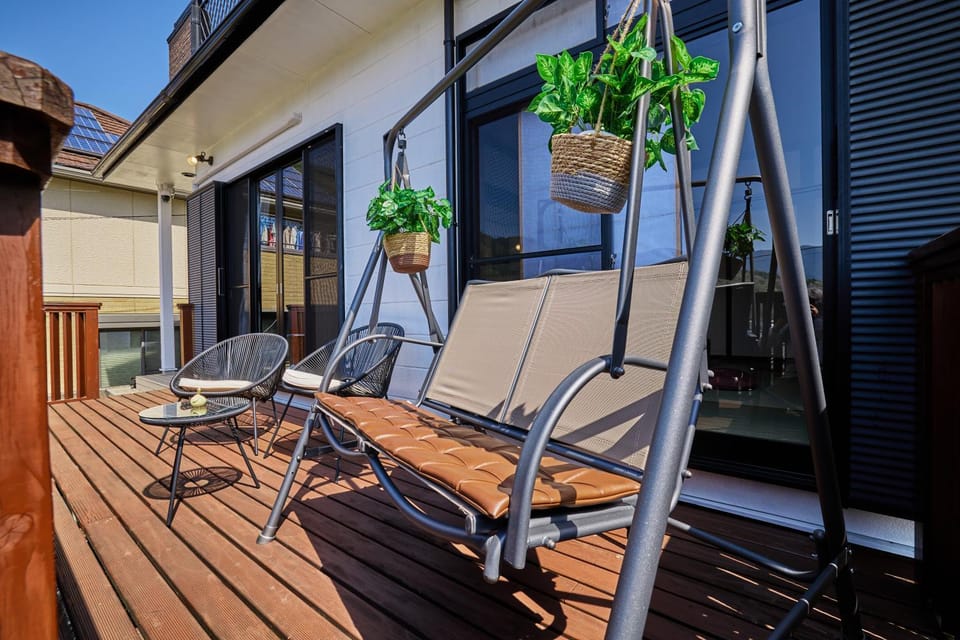 Balcony/Terrace, Balcony/Terrace