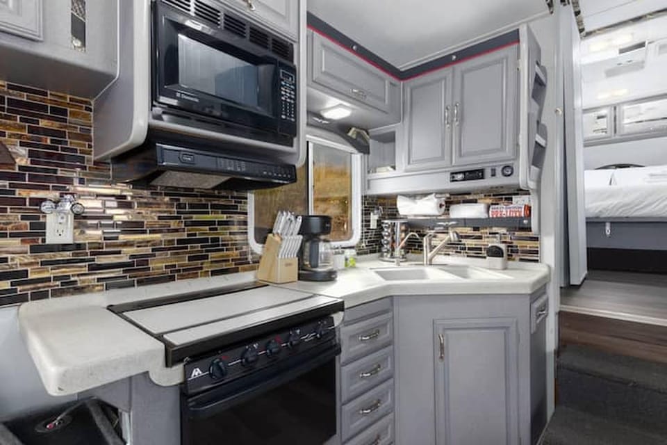 Coffee/tea facilities, Kitchen or kitchenette, minibar