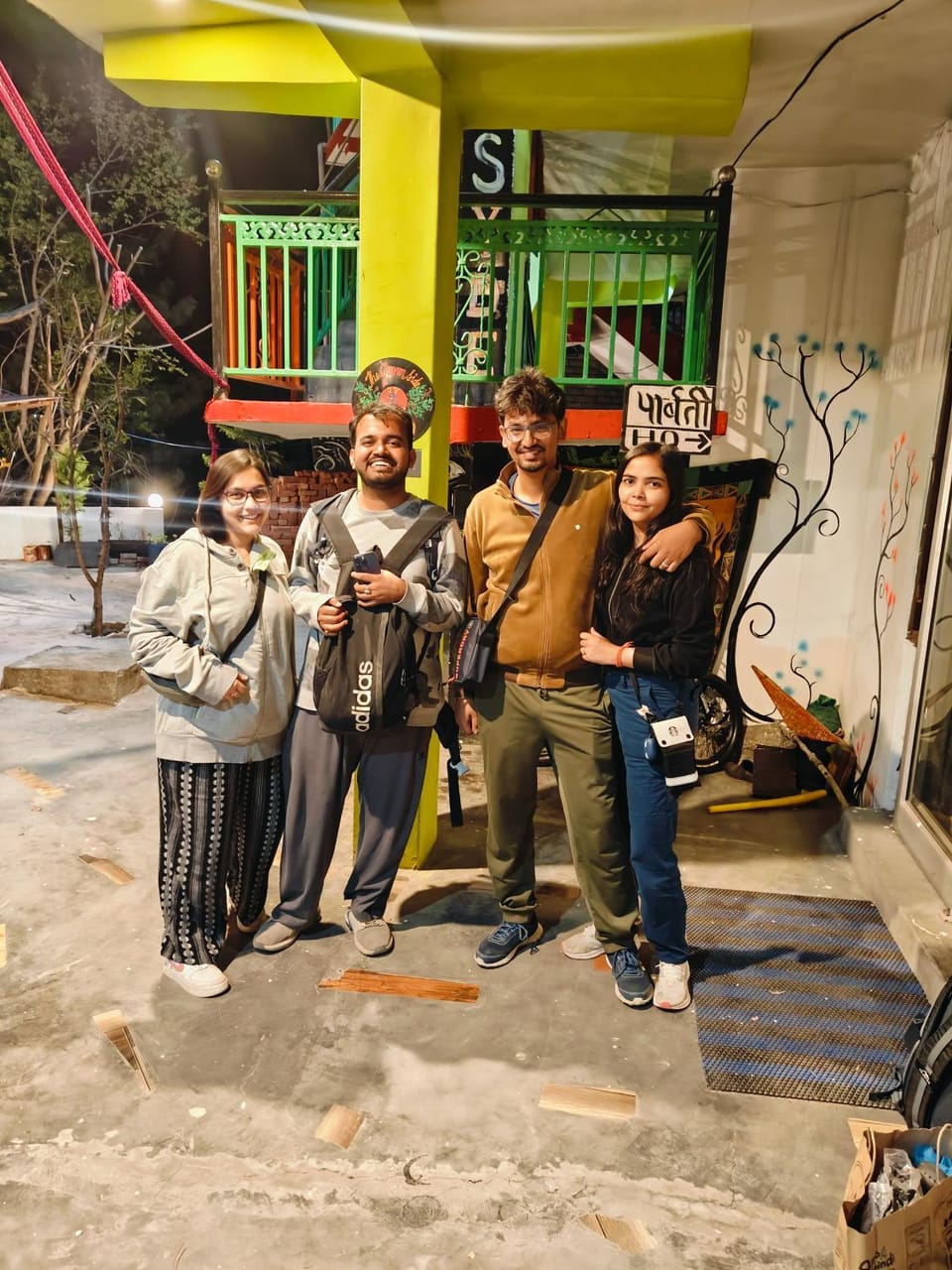 Parbati Headquarters Bed and Breakfast in Himachal Pradesh