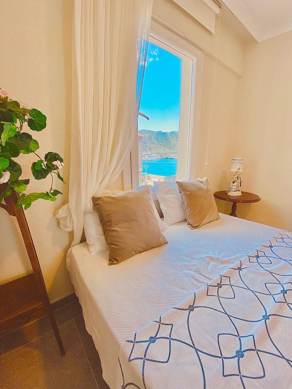 Bedroom, Sea view