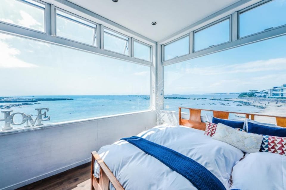 The House on the beach Villa in Kanagawa Prefecture