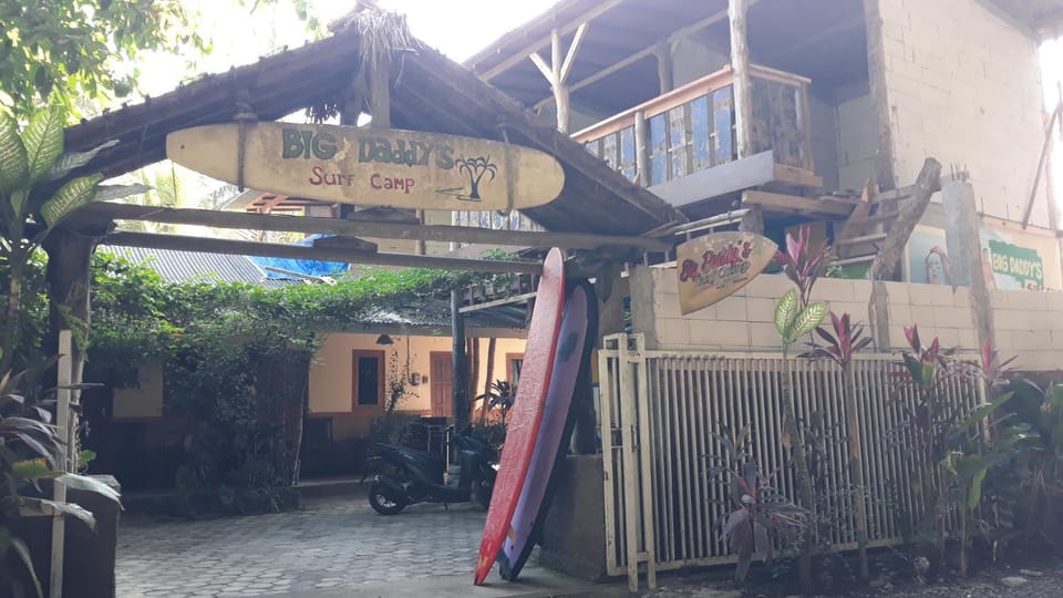 Big Daddy´s Surfcamp Apartment in East Java