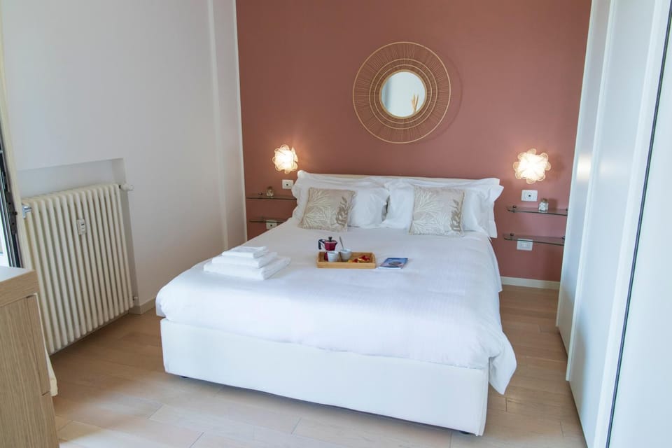 Bed, Photo of the whole room, Bedroom, towels, wardrobe