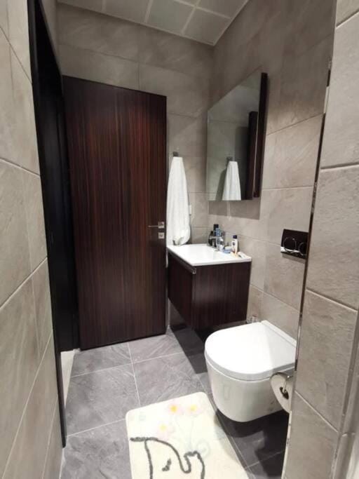 Intimate Studio Apartment - Mirage Residence Apartment in Accra