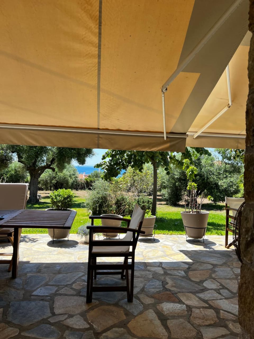 Balcony/Terrace, Garden view