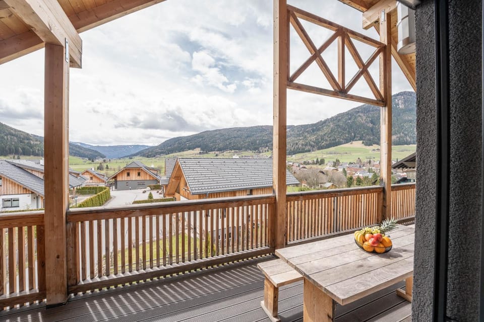 Day, Natural landscape, View (from property/room), Balcony/Terrace, Balcony/Terrace, Mountain view