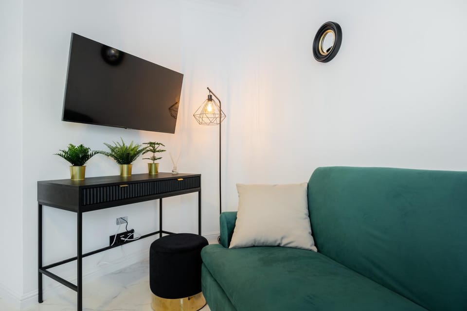 CitySphere Premium Studios Apartment in Warsaw