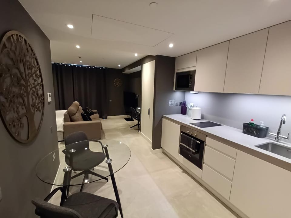 Kitchen or kitchenette, Living room, Dining area