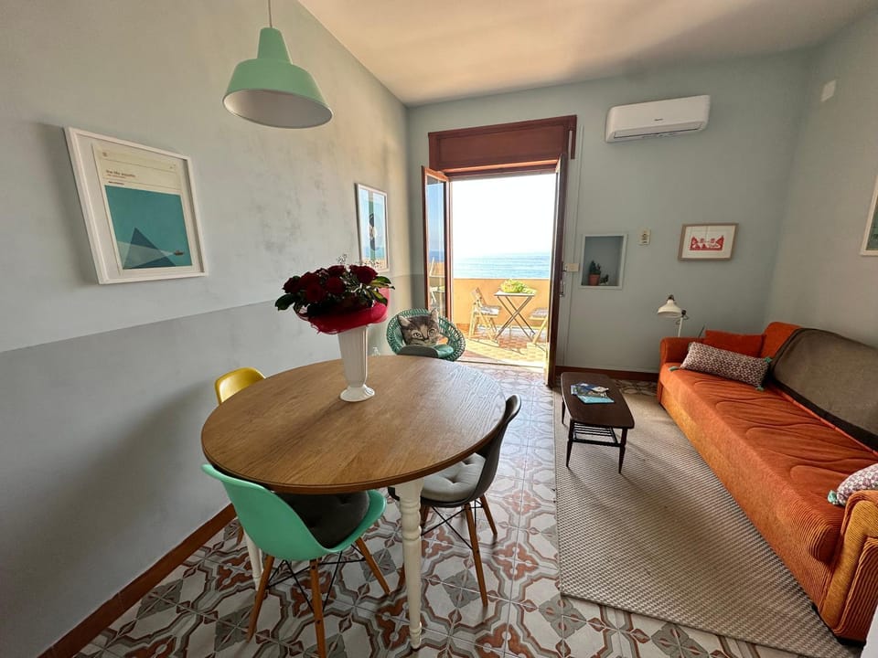 Living room, Seating area, Dining area, Sea view, air conditioner