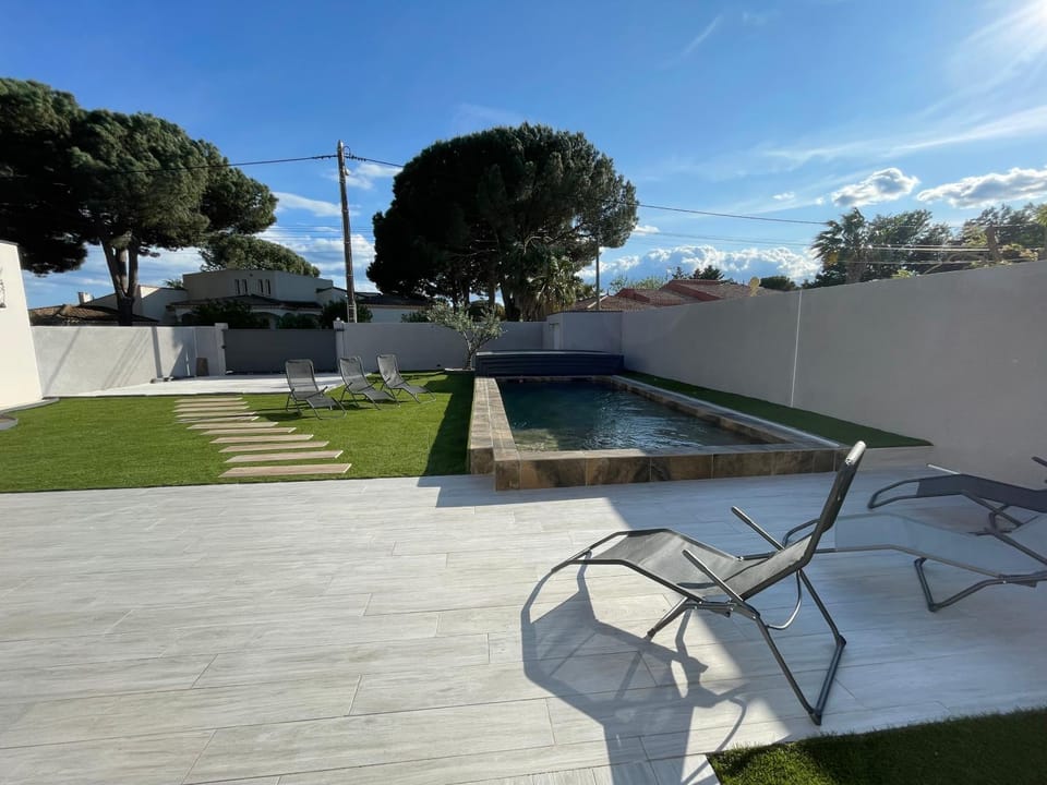Balcony/Terrace, Pool view