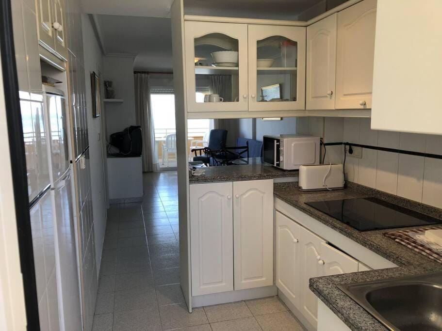 Kitchen or kitchenette, minibar, pet friendly, stove, toaster