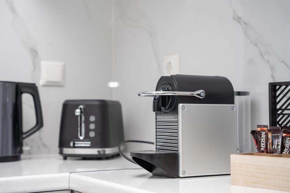 Coffee/tea facilities, Kitchen or kitchenette, toaster