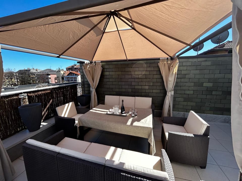 Patio, View (from property/room), Balcony/Terrace