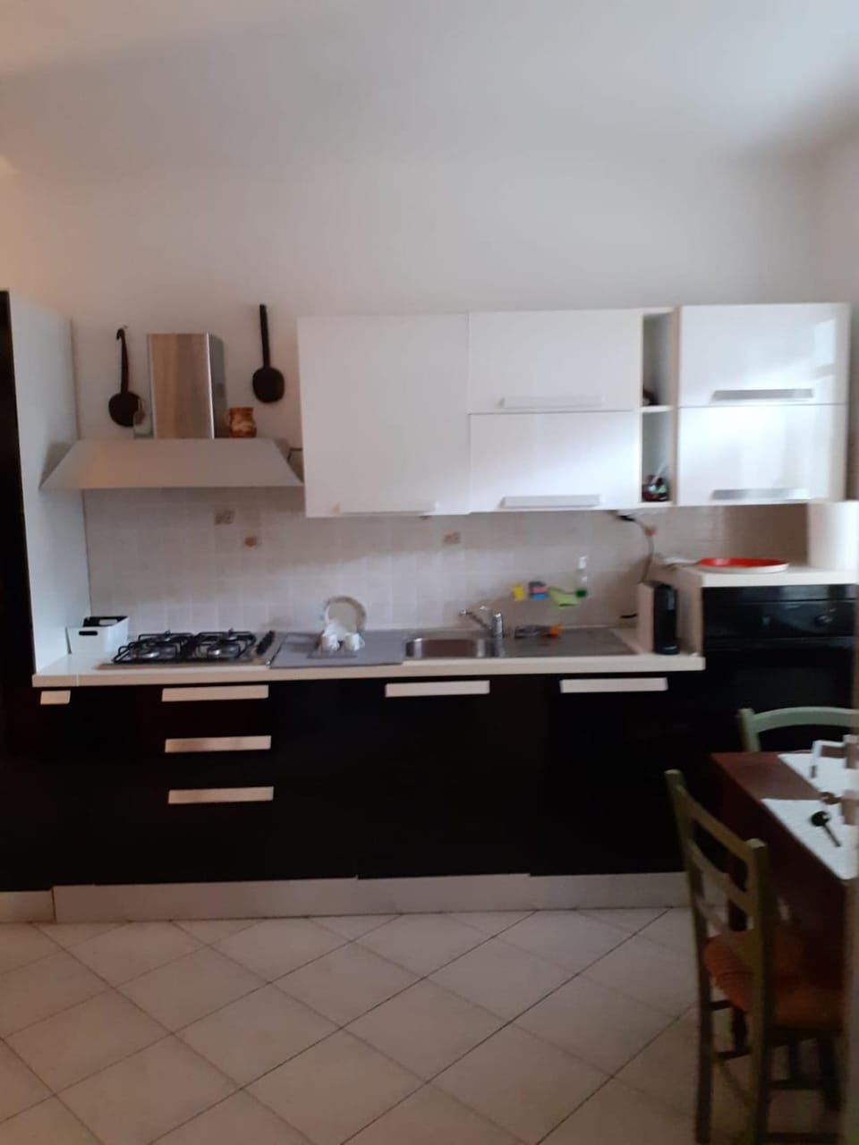 Kitchen or kitchenette, Dining area, stove