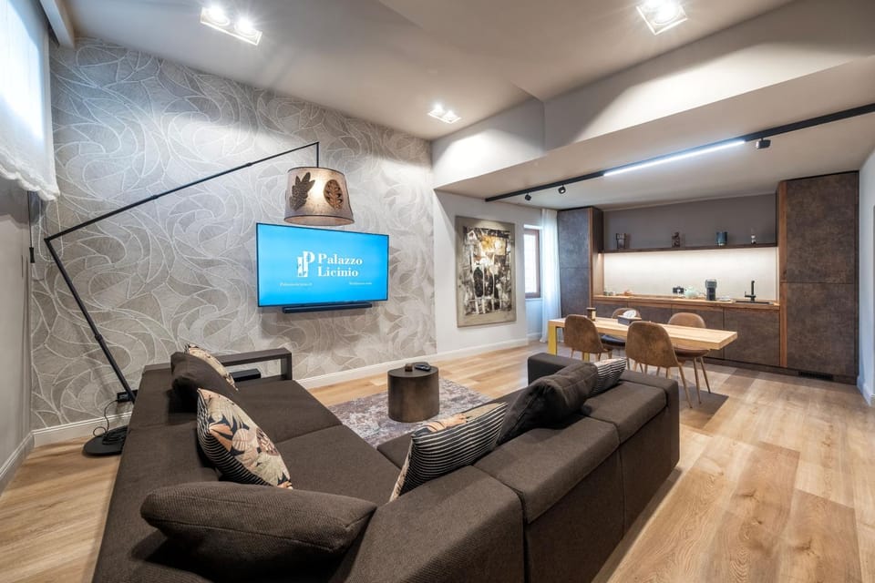 Lounge or bar
