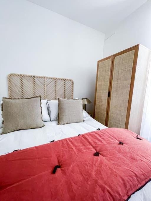 Petit Patio - 2 chambres - Centre ville - Climatisation Apartment in Cassis