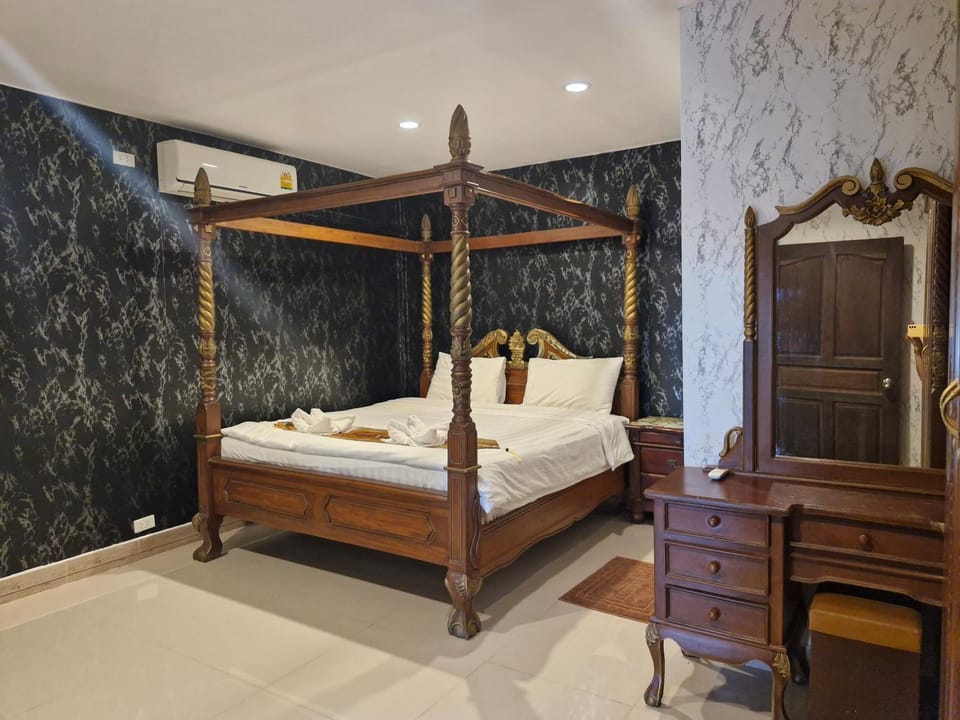 4 Palms Resort Resort in Chon Buri Changwat