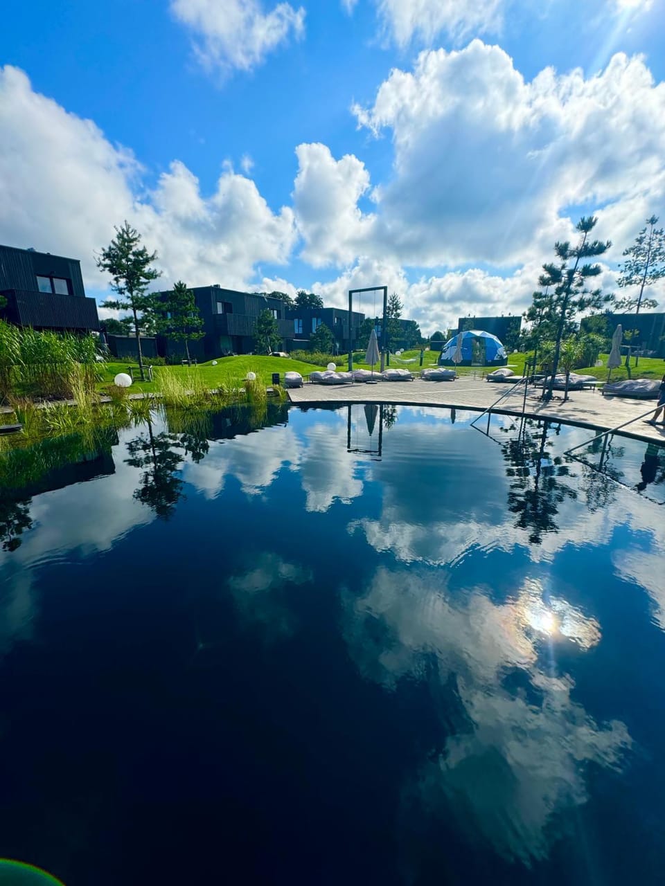 Swimming pool
