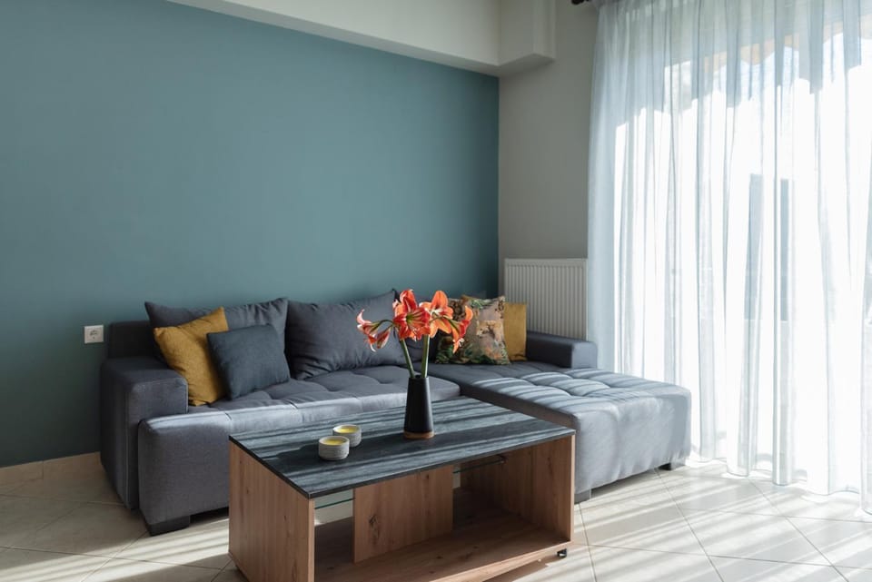 Living room, Photo of the whole room, Seating area